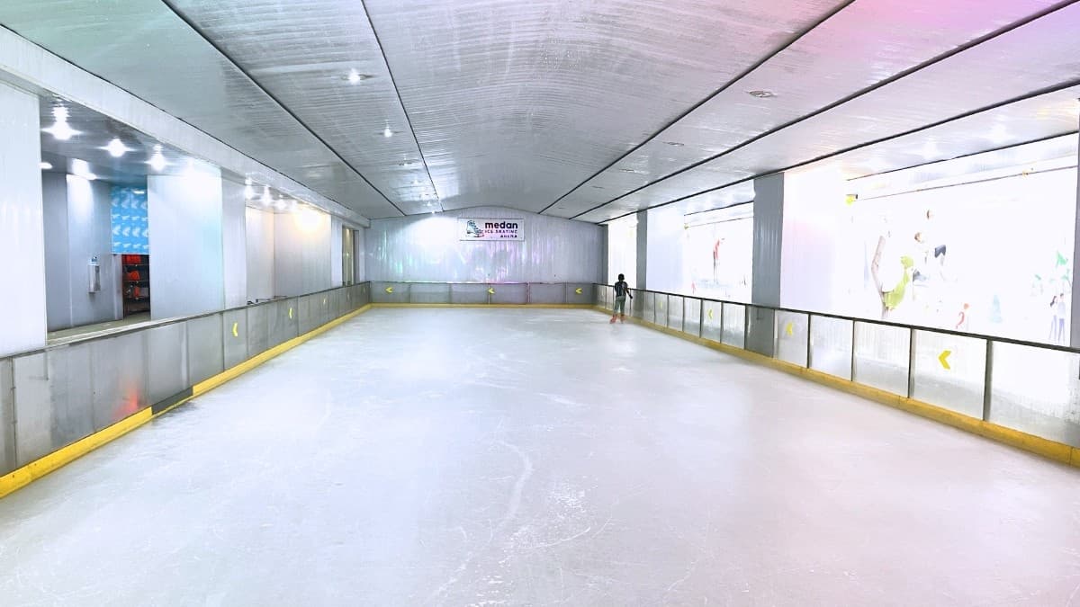 Image Medan Ice Skating Arena 3
